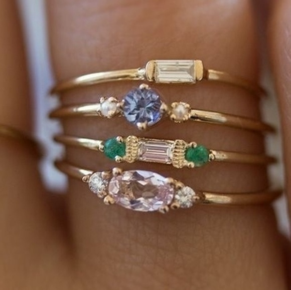 NWT 4 PC  FASHION STACK RING SET - Picture 2 of 5